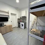 New Studio Between Jourdain And Buttes De Chaumont